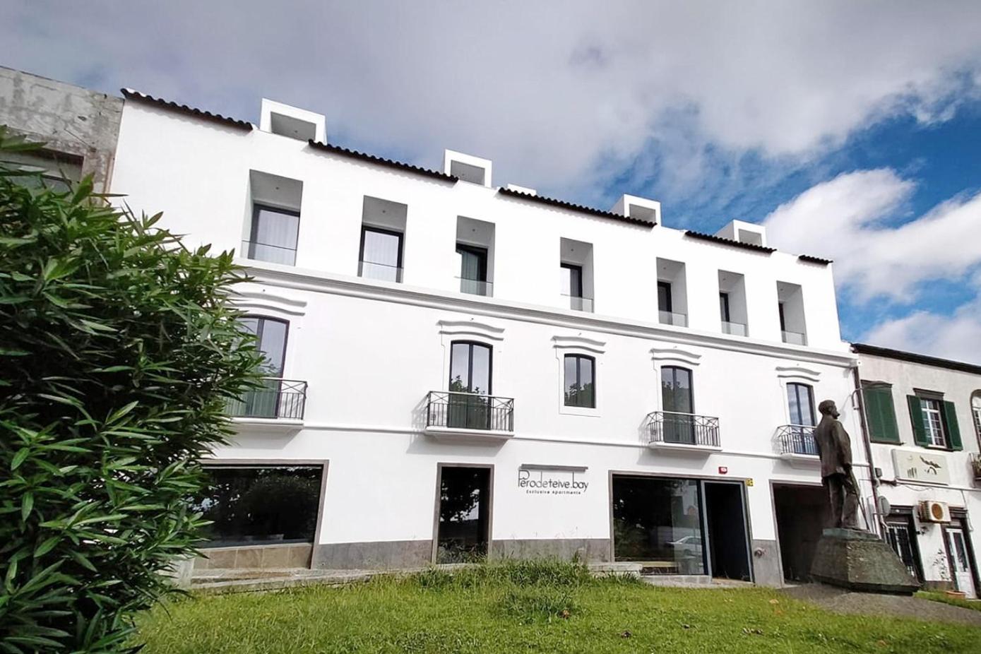 Pero Teive Bay Apartments Hotel Понта Делгада Екстериор снимка